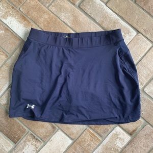 Black under armour tennis skirt